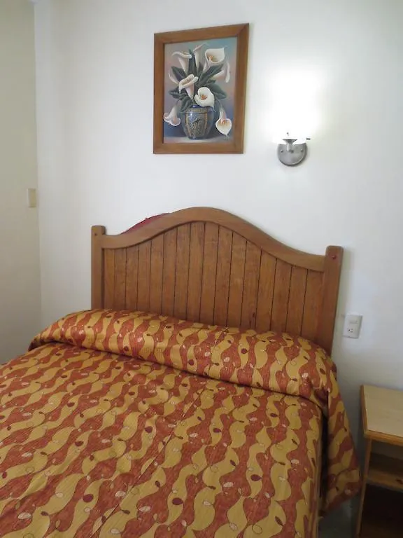 Hotel Posada Diamante Queretaro